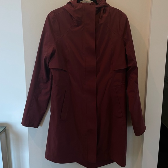 Lululemon Rain Rebel Jacket - Picture 2 of 6